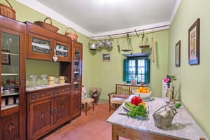 thumbnail: Interior