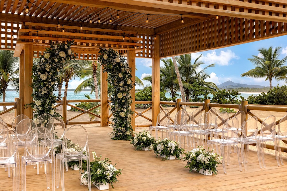 Indoor wedding