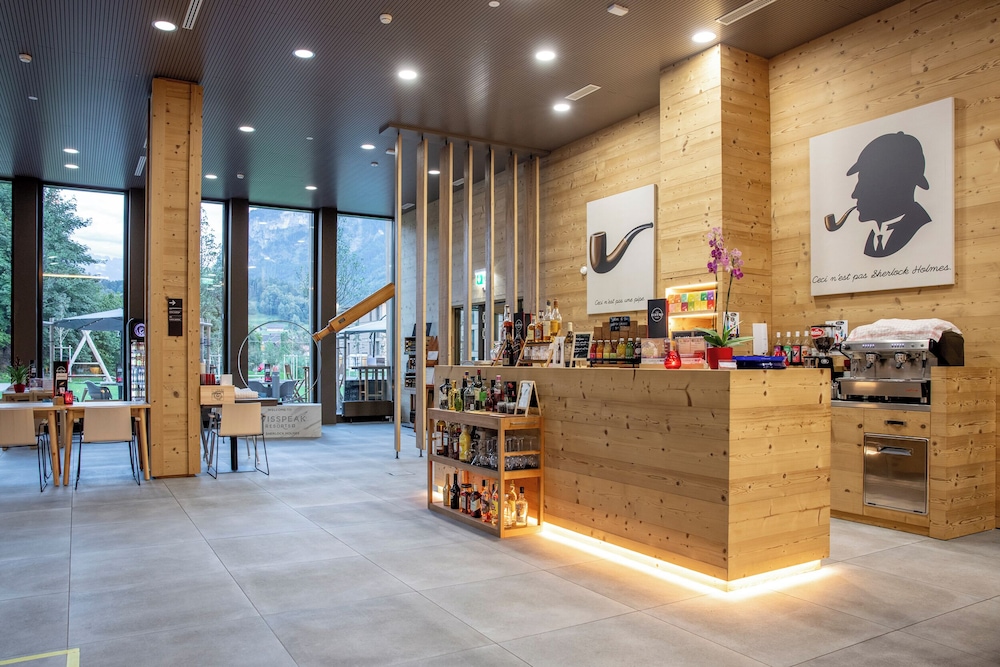 Snack bar