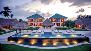 thumbnail: Pool