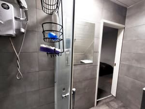 thumbnail: Shared bathroom