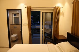 thumbnail: Interior