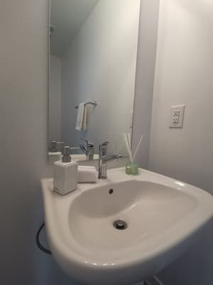 thumbnail: Bathroom