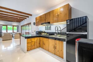 thumbnail: Private kitchenette