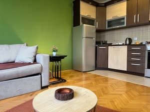 thumbnail: Living area