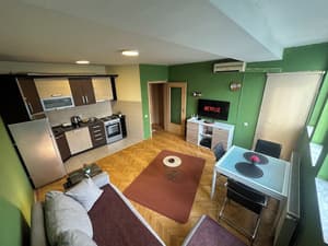 thumbnail: Living area