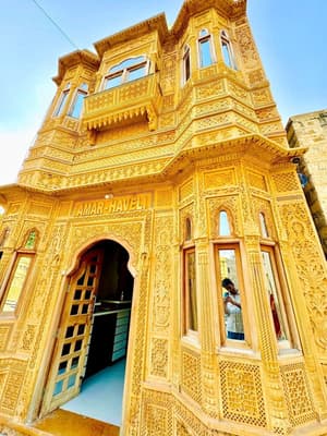 thumbnail: Exterior
