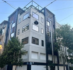 thumbnail: Front of property