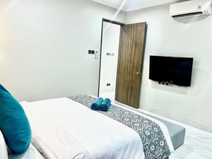 thumbnail: Room