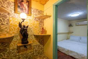 thumbnail: Interior