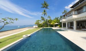 thumbnail: Pool