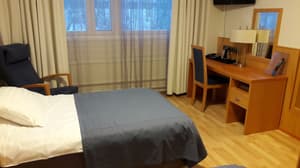 thumbnail: Room