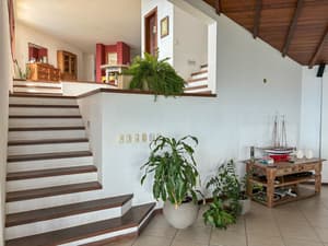 thumbnail: Interior entrance