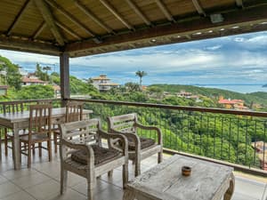 thumbnail: Porch