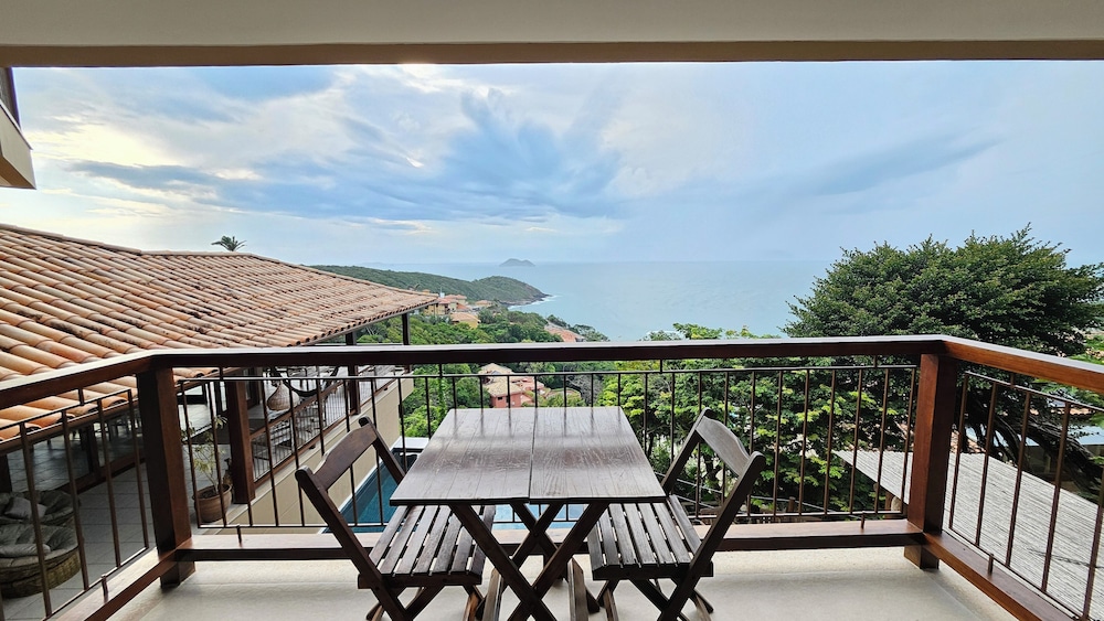 Beach/ocean view