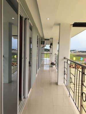 thumbnail: Terrace/patio