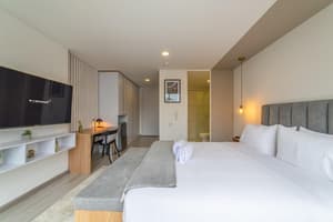 thumbnail: Room