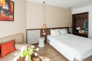 thumbnail: Room