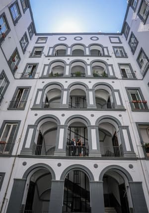 thumbnail: Exterior