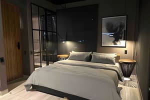 thumbnail: Room