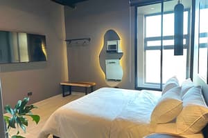 thumbnail: Room
