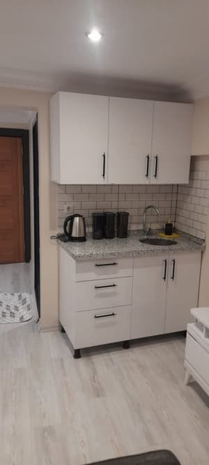 thumbnail: In-room dining