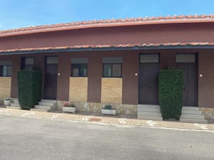 thumbnail: Front of property