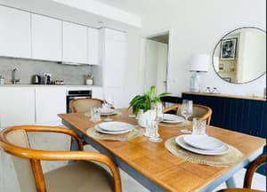 thumbnail: Dining room