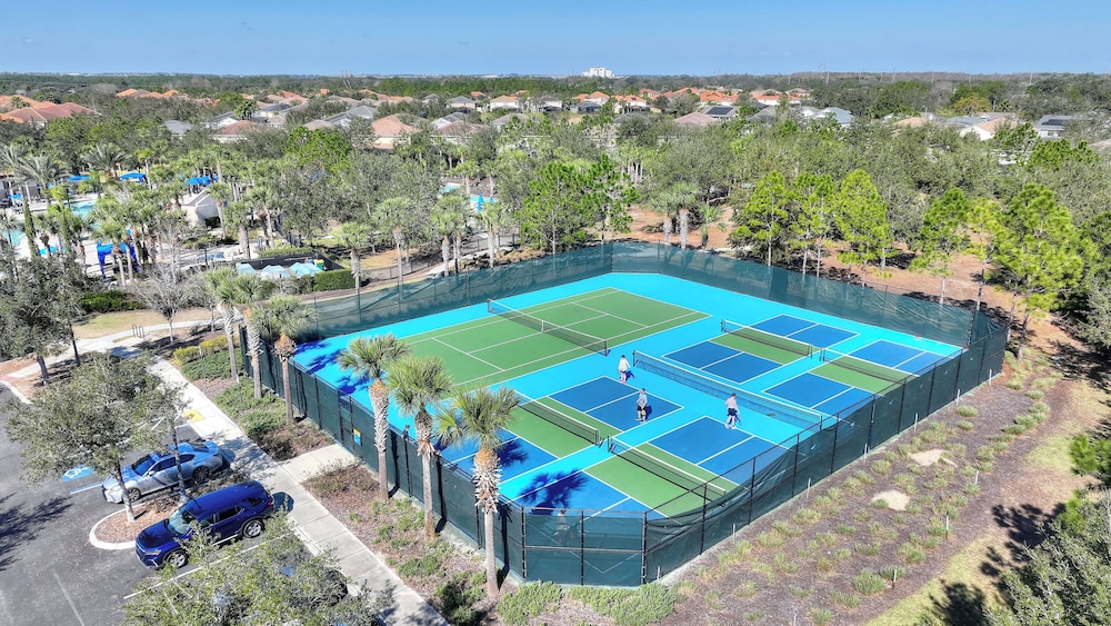 Tennis court