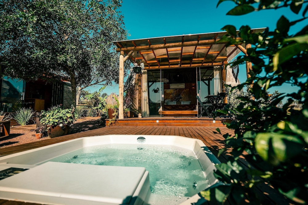 Private spa tub
