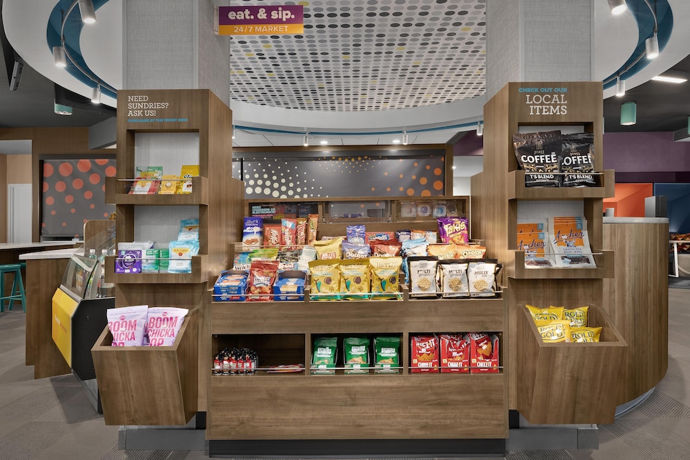 Snack bar