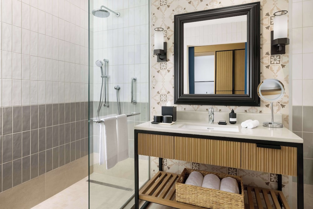 Bathroom shower