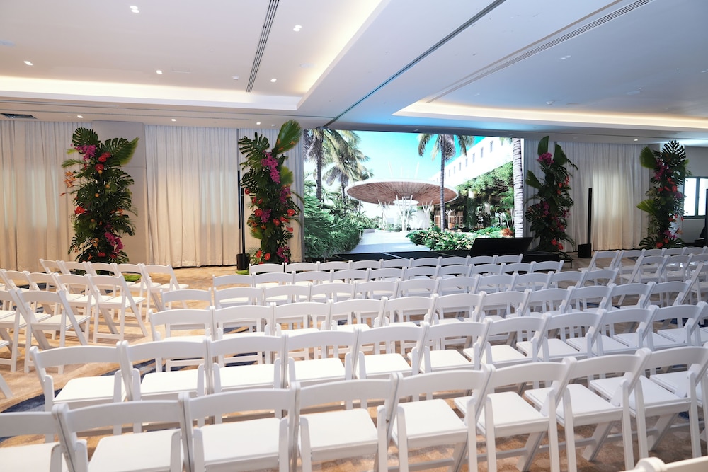 Meeting facility