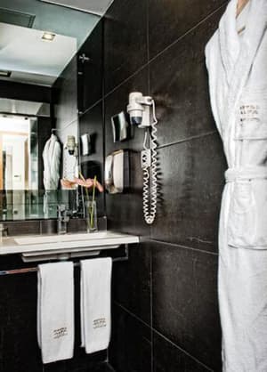 thumbnail: Bathroom