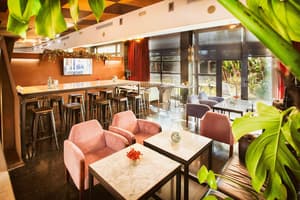 thumbnail: Bar (on property)