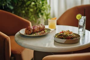 thumbnail: Restaurant