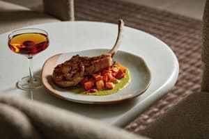 thumbnail: Restaurant