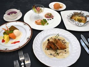 thumbnail: Restaurant