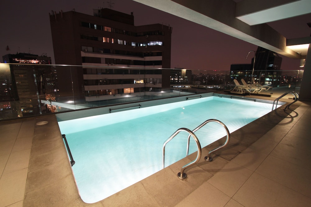 Rooftop pool