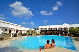 thumbnail: Sundeck