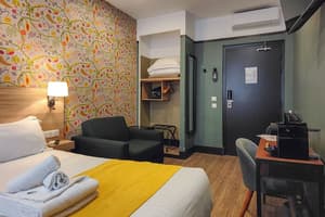 thumbnail: Room