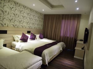 thumbnail: Room