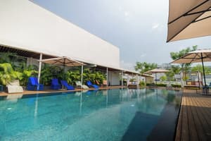thumbnail: Pool