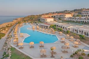 thumbnail: Pool