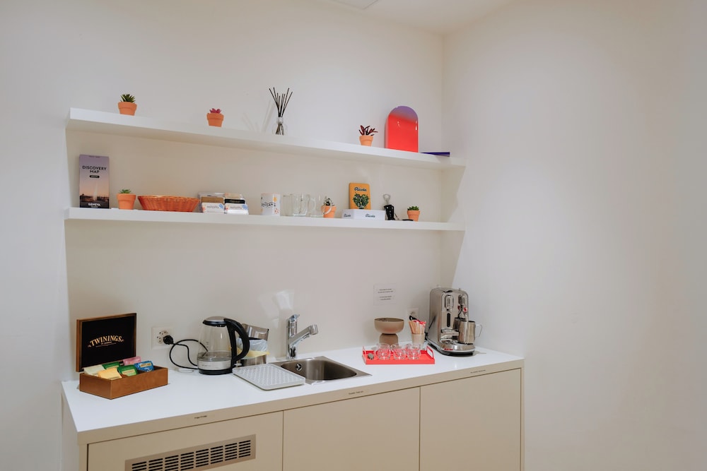 Shared kitchen facilities