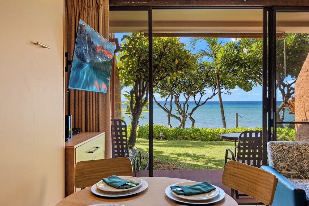 Beach/ocean view