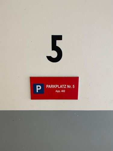 844983215.jpg