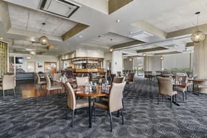 thumbnail: Breakfast area