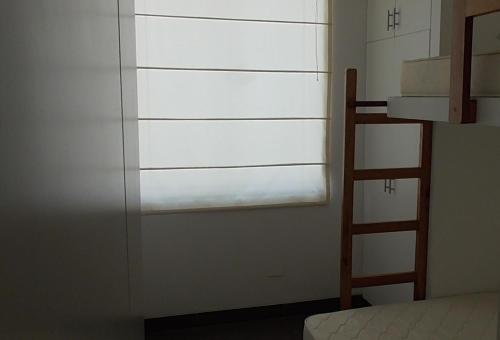 292701879.jpg
