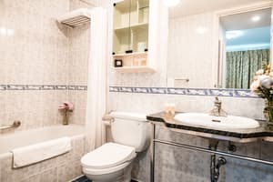 thumbnail: Bathroom